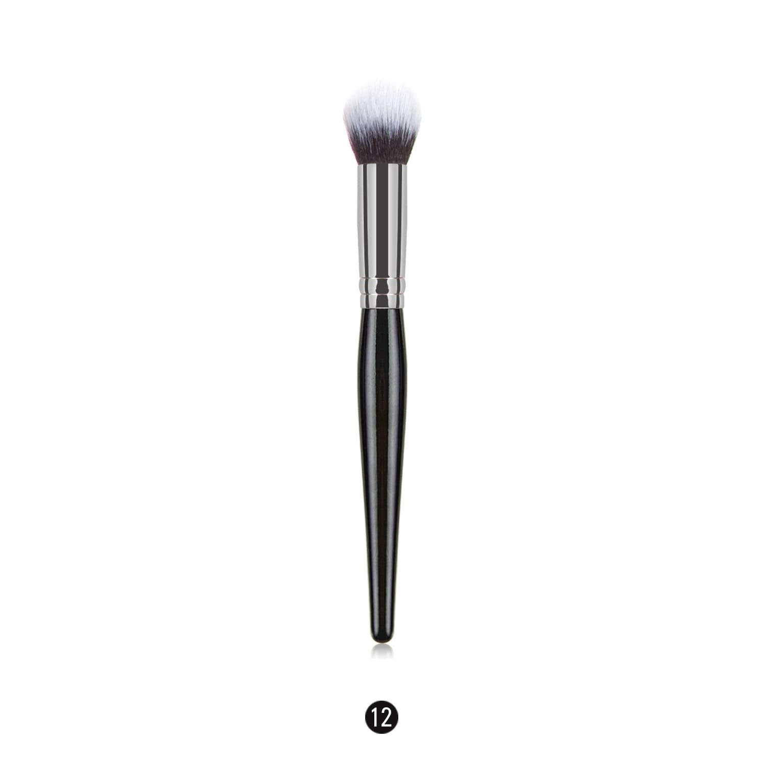 12/36 makeup brush