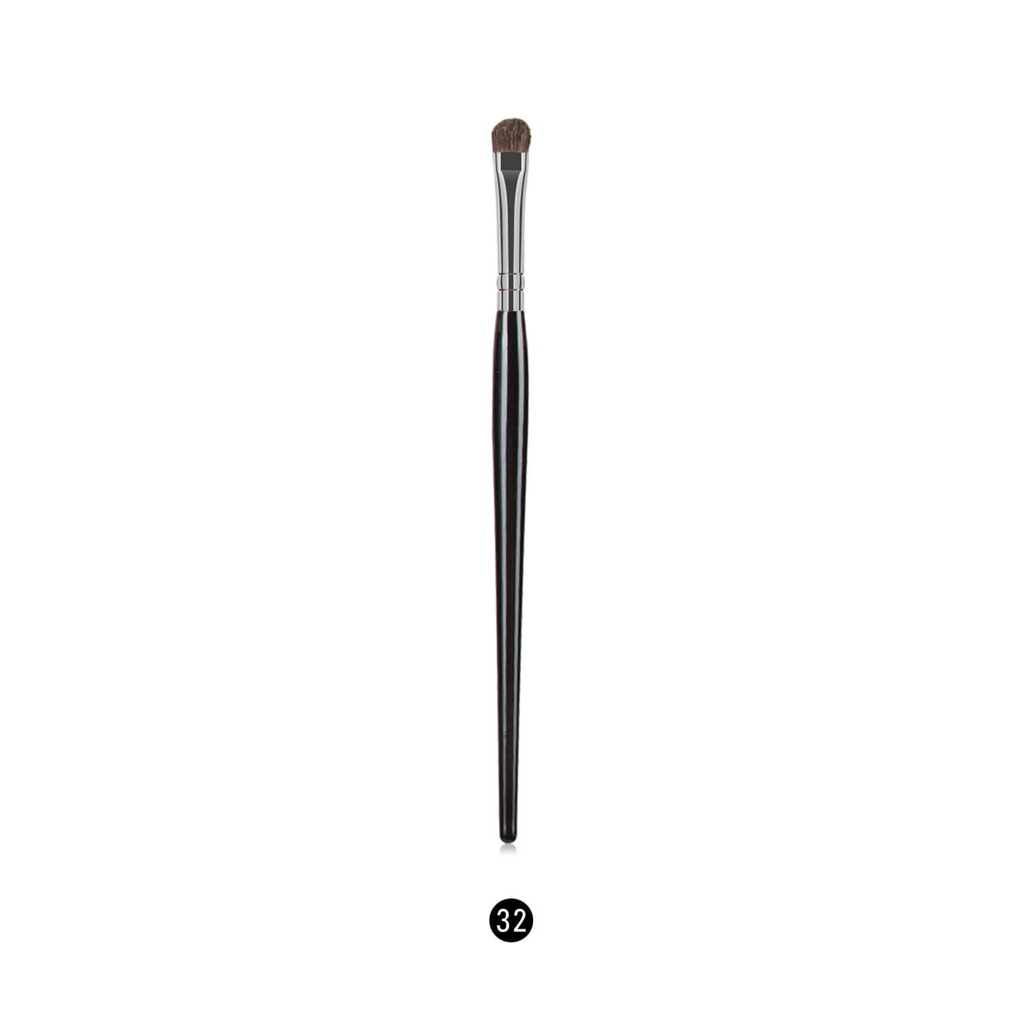 32/36 makeup brush